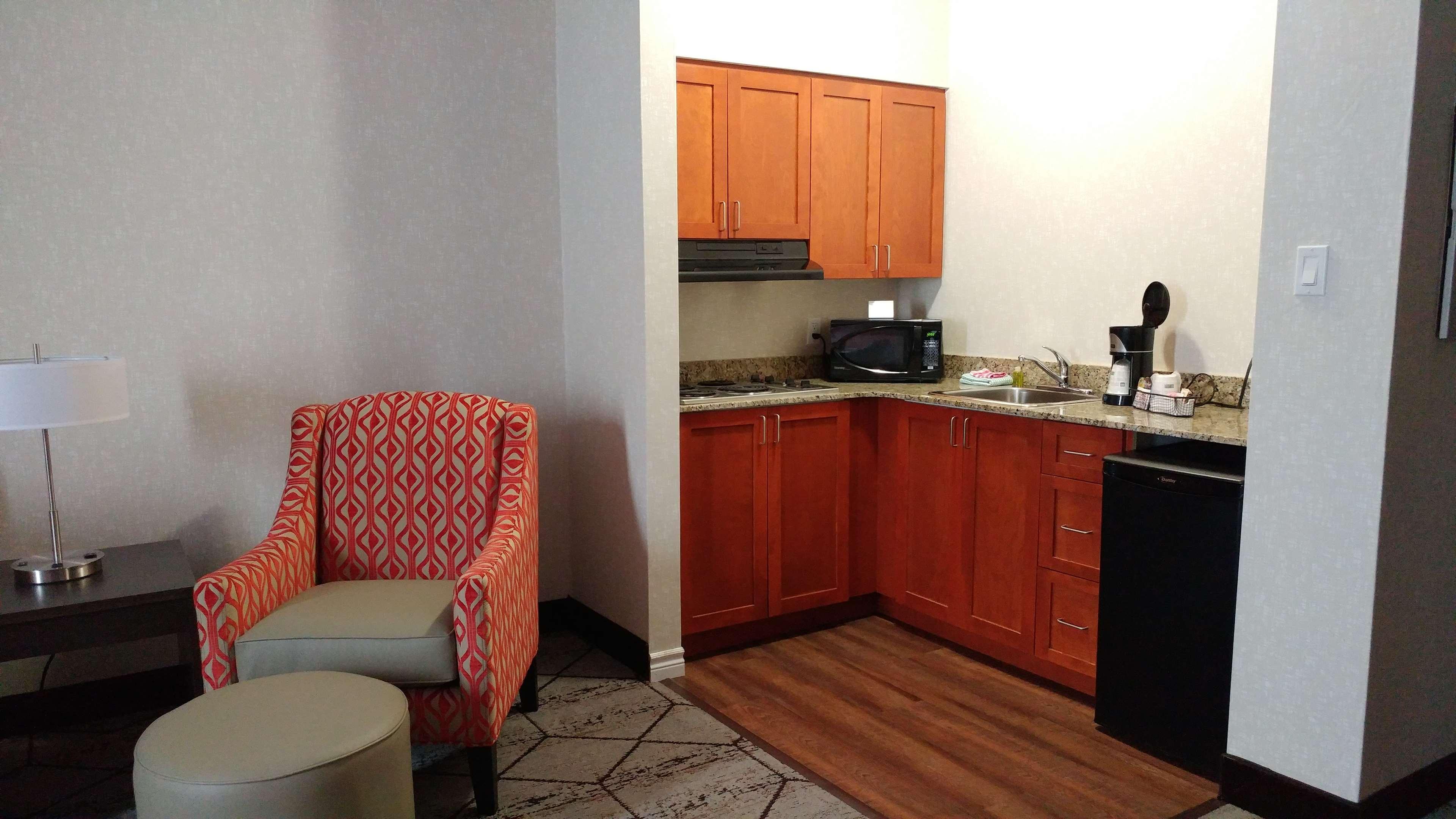 Best Western Plus Rose City Suites Welland Zewnętrze zdjęcie