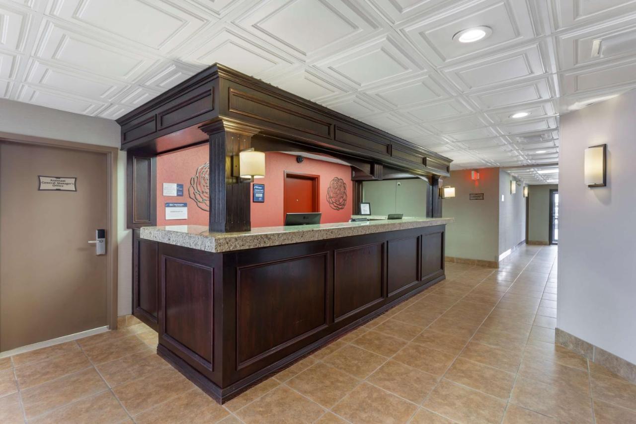 Best Western Plus Rose City Suites Welland Zewnętrze zdjęcie