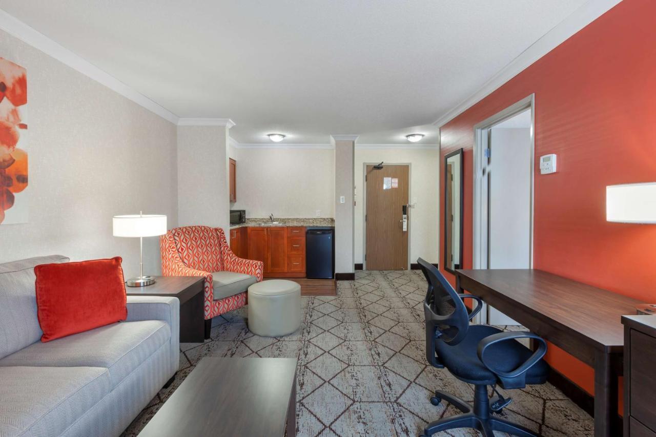 Best Western Plus Rose City Suites Welland Zewnętrze zdjęcie